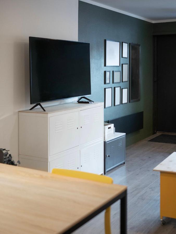 Sentrumsvegen - Private Studio Apartment In Гуль Экстерьер фото